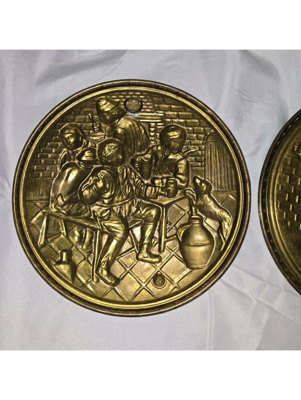 Vintage Peerage English Brass Wall Plates Pair Embossed Pub Tavern Scenes 12
